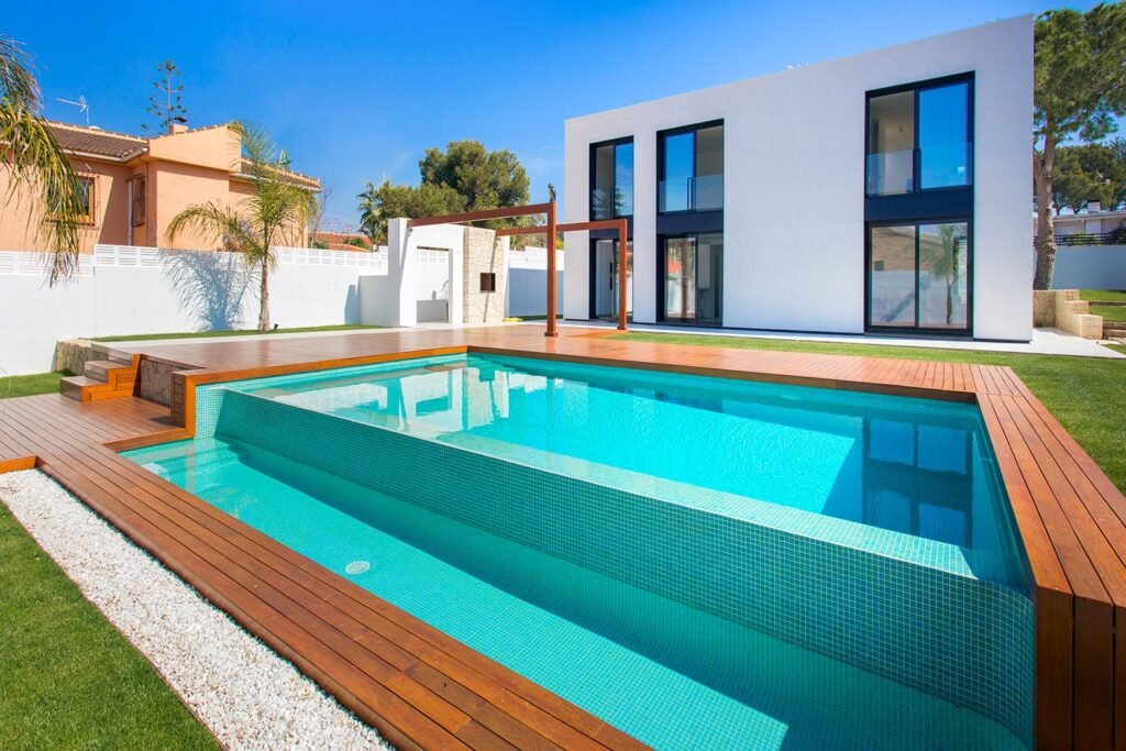Villa Moderna con Piscina Integrada
